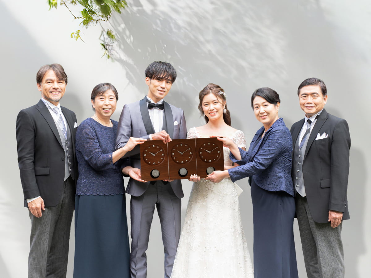 3つの時計が家族の絆をつなげます