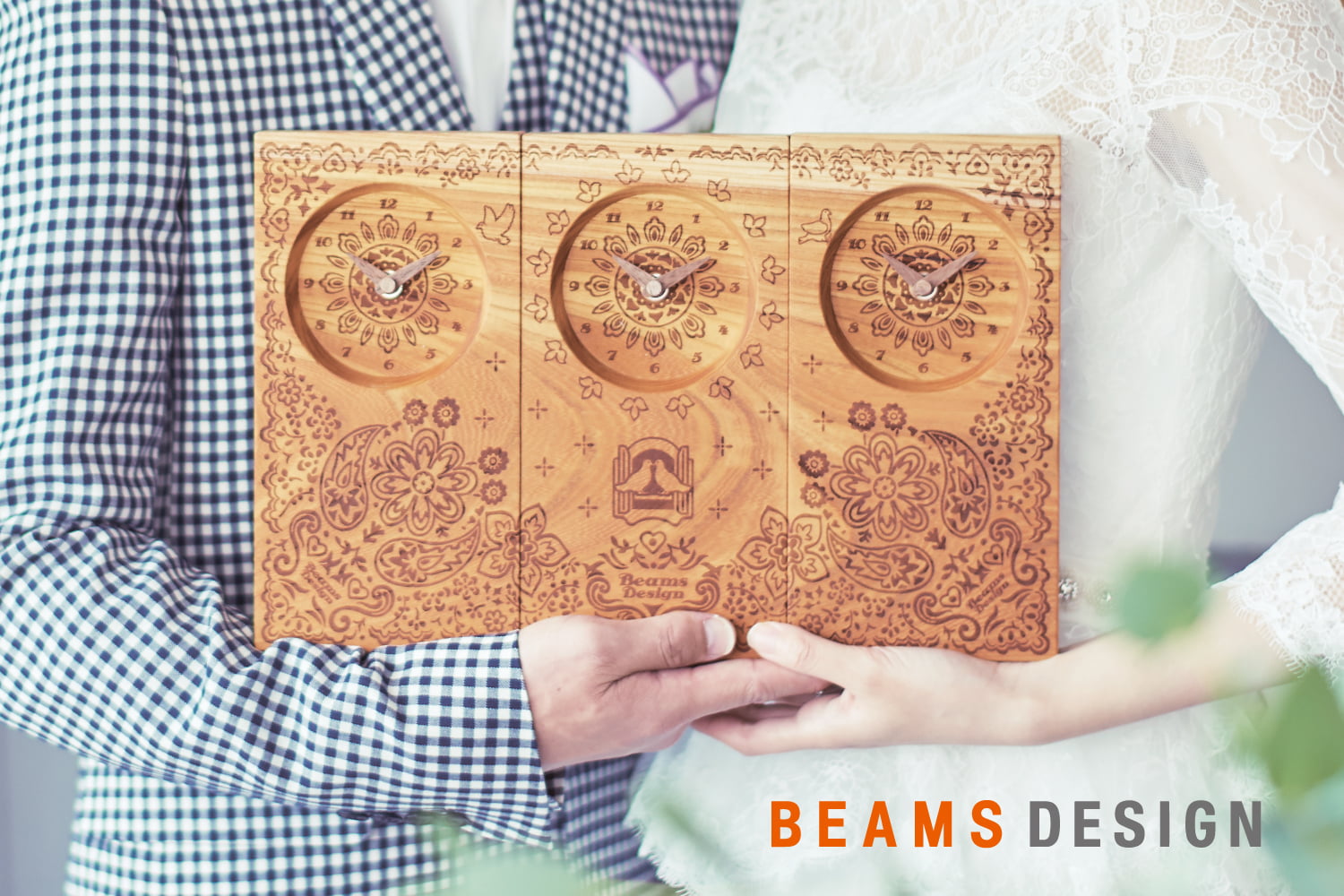 【BEAMS DESIGN】独自のデザインが人気、BEAMS DESIGNの三連時計。