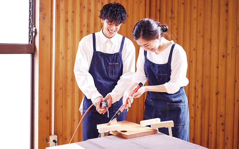 三連時計手作りコース 結婚式で両親にプレゼント 木の暮らし 三連時計手作りコース 結婚式で両親にプレゼント 木の暮らし