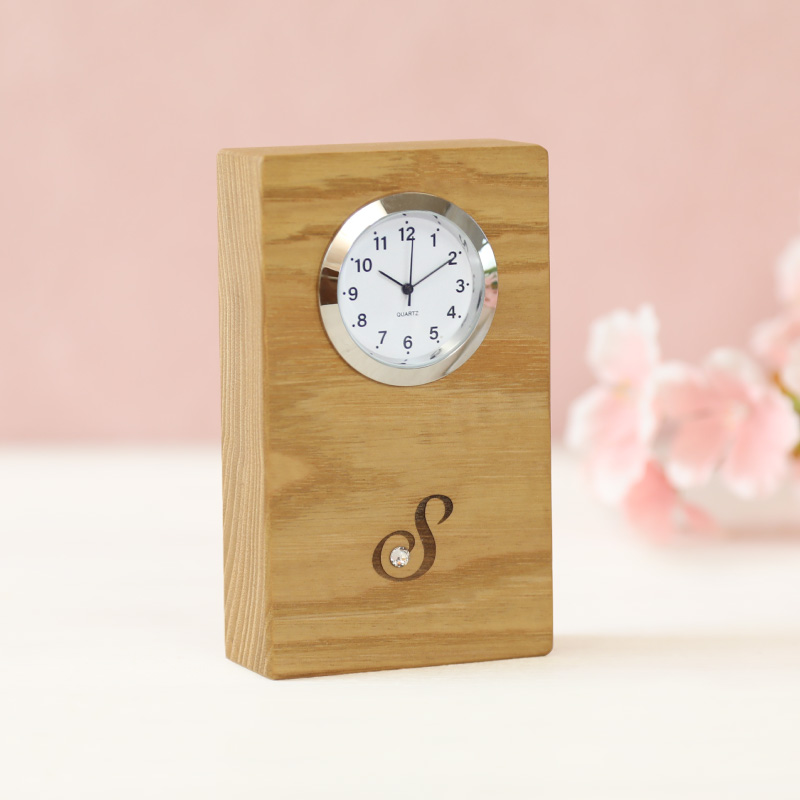 木目がつながる記念品 kizuna-initial- くり